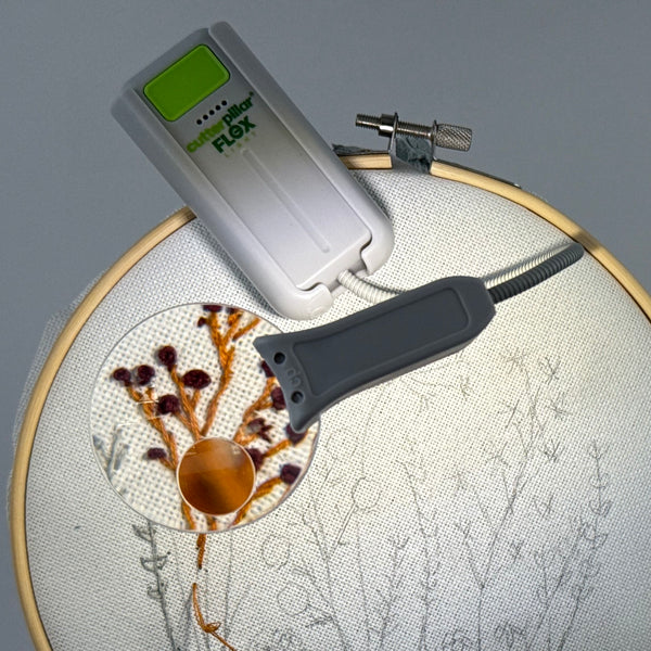 CutterPillar flex light